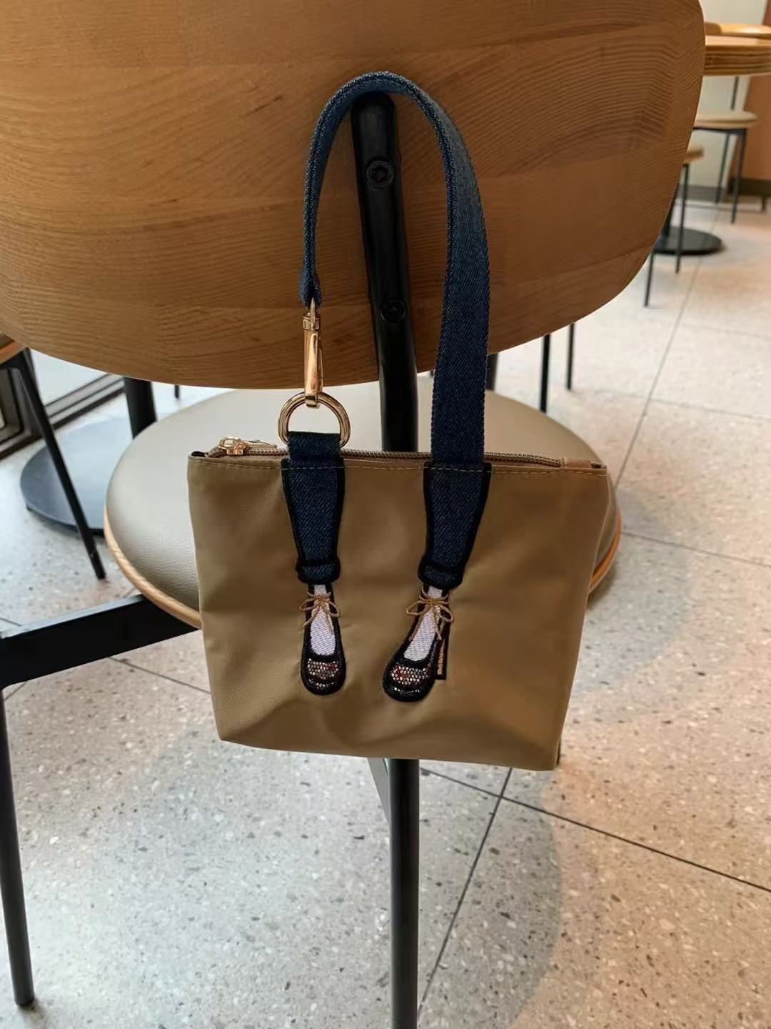 Fashion Embroidered Zero Walle - огляд і ціна Women Bags Waterproof