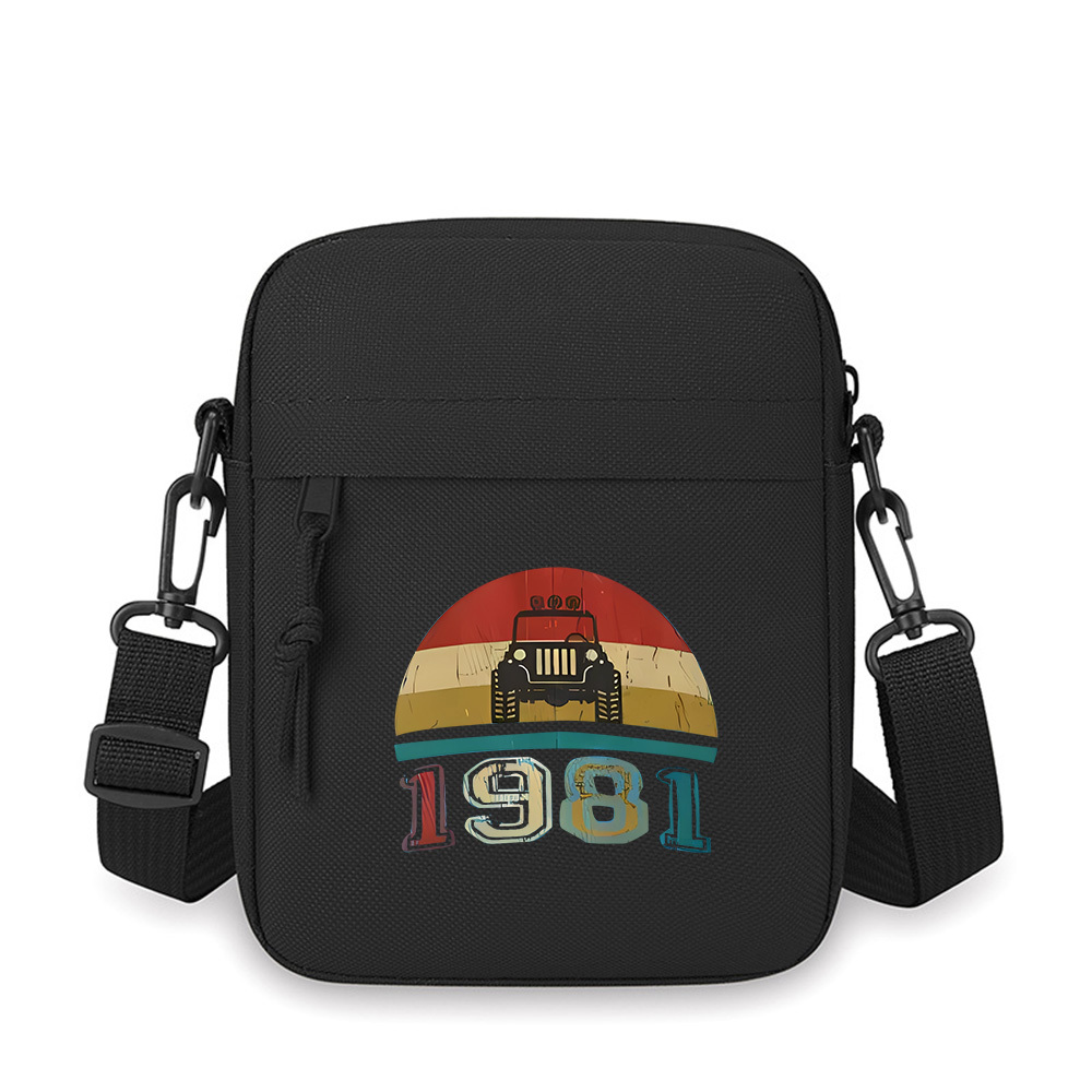 Jeep vintage car design 1981 o - огляд і ціна Women'S Jeep Bags