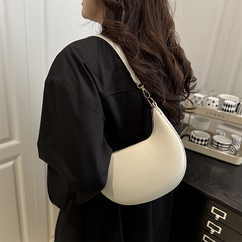 Synthetic Leather Handbag Shou - огляд і ціна Half Moon Crescent